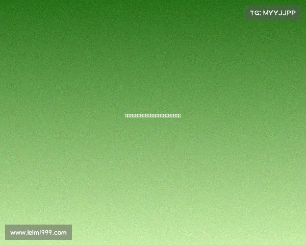 《赛场上的无声博弈：解码电竞选手的锋锐凝望》